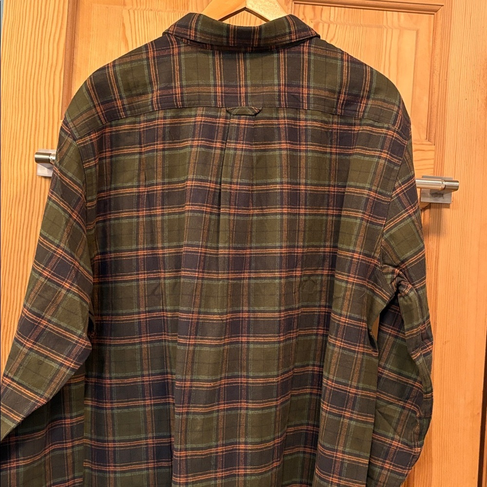 Eddie Bauer Olive Green and Navy Plaid Flannel Button-Down Shirt Sz XXL - Picture 6 of 7